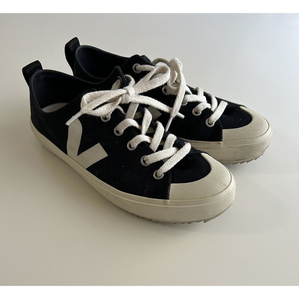 Veja Nova Black Low Top Canvas Sneakers Women's US 7